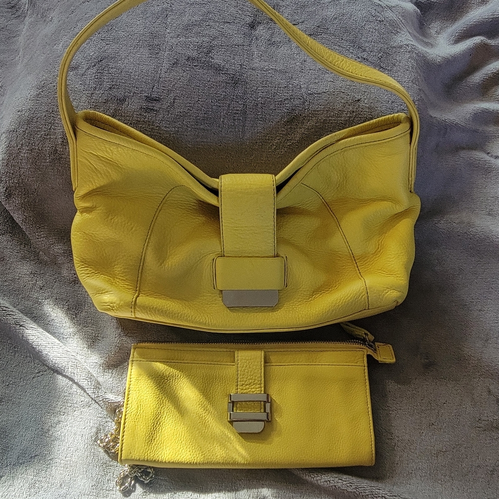 Liz Claiborne Yellow Handbag & Wallet